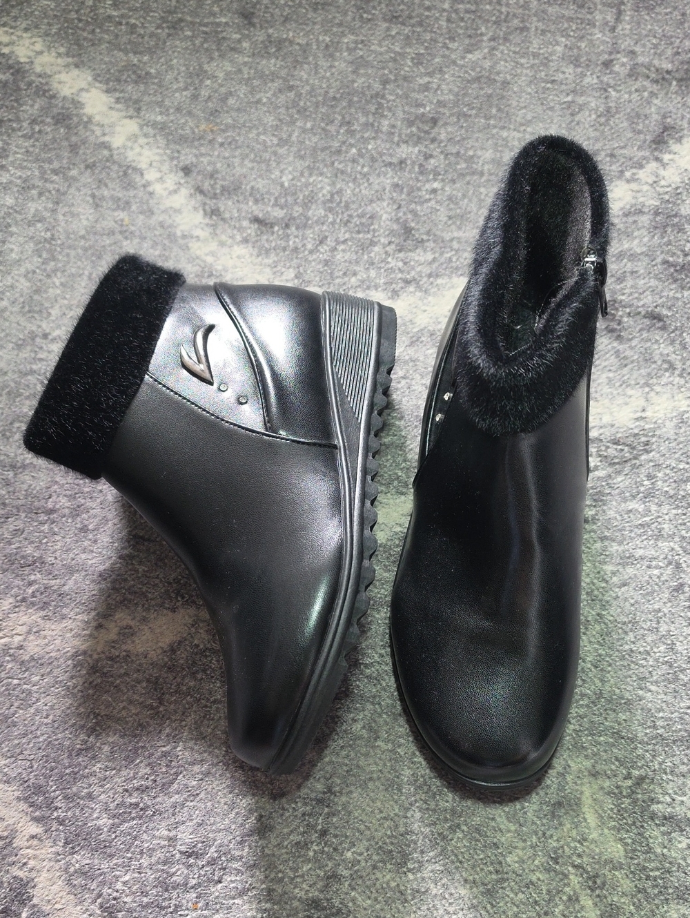 Women's Black Faux-Fur Trim Ankle Booties